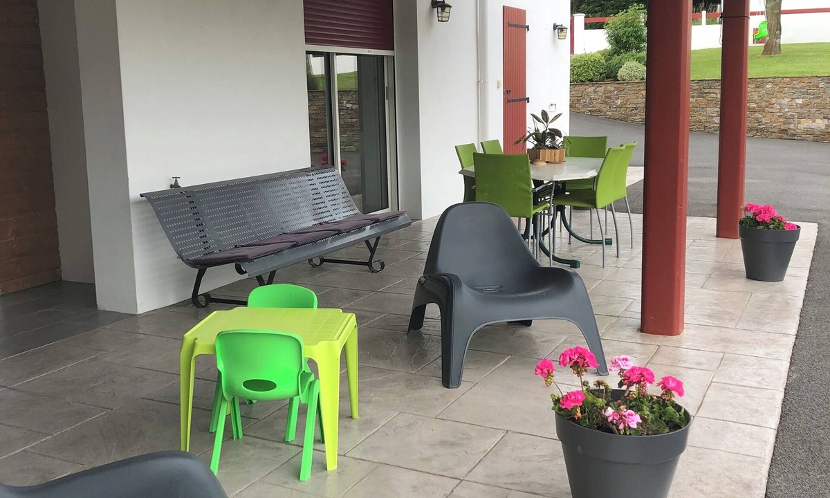 Hasparren Apartment | 3 * cottage between sea and mountains