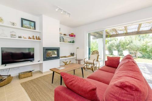 Biniancolla Villa | Biniancolla Iris