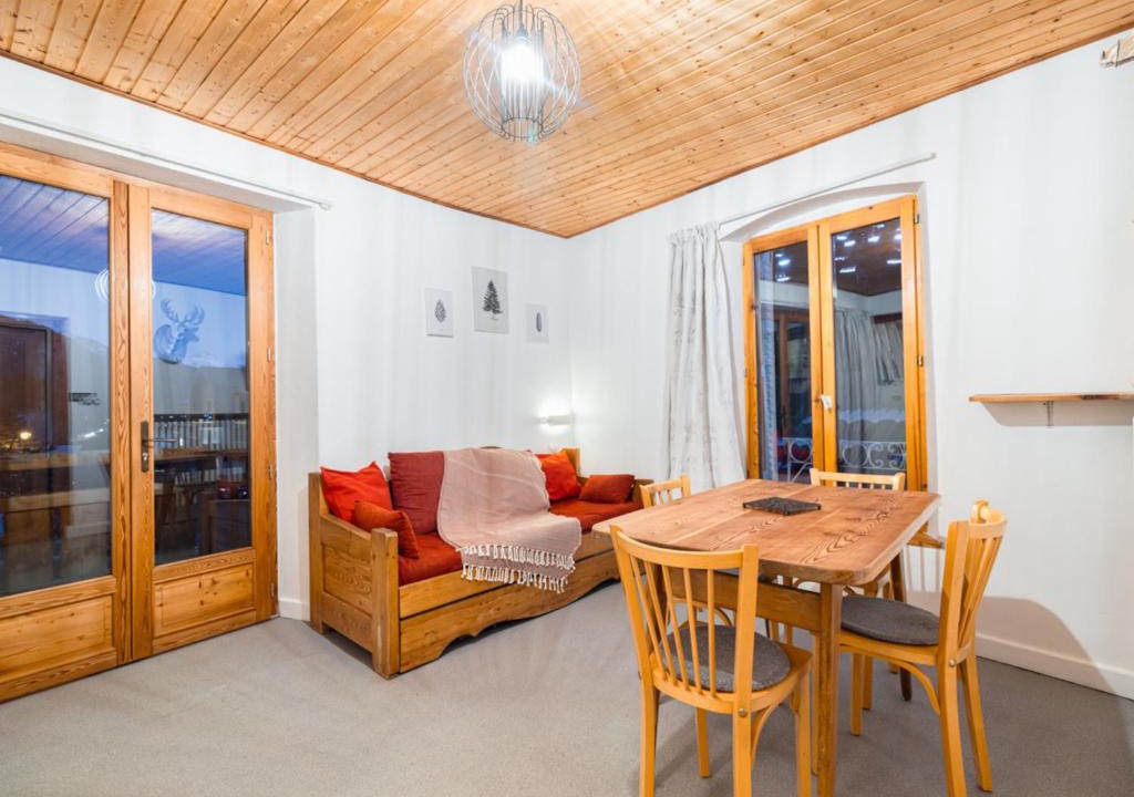 Chantemerle Apartment | Charmant 2 Pièces avec Piscine Été, Balcon et Parking Privé à 300m des Pistes - FR-1-762-6