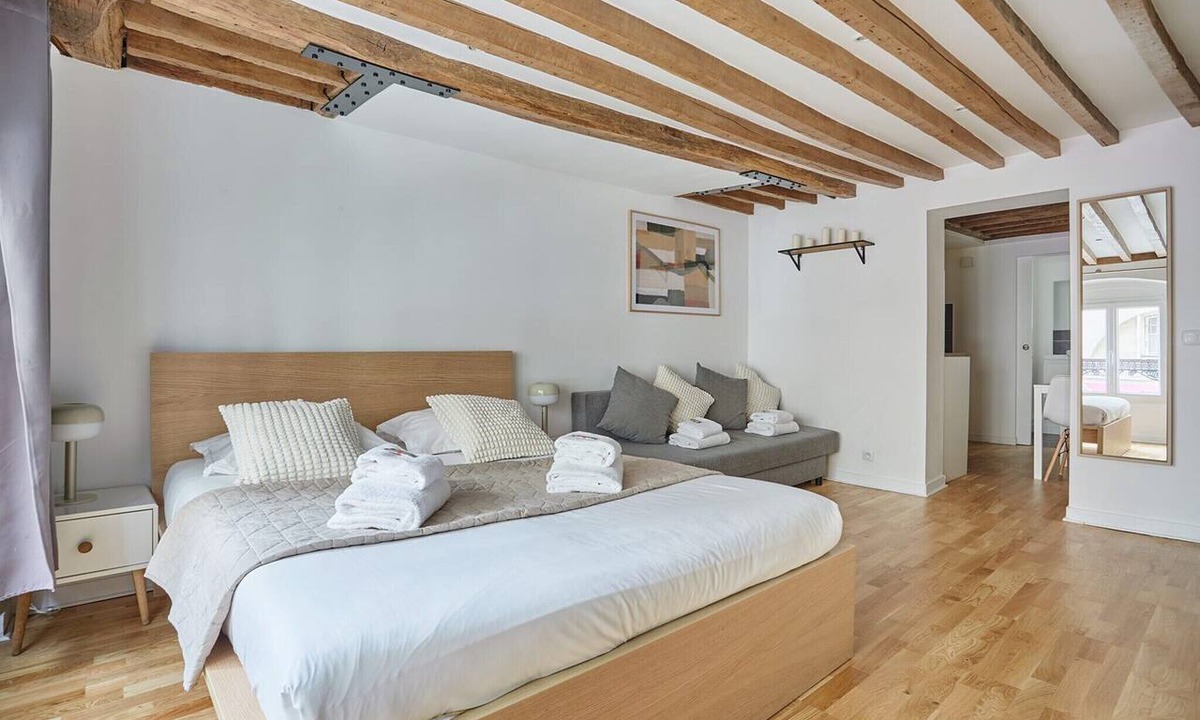 Bonne-Nouvelle Apartment | Charming Apartment Center of Paris