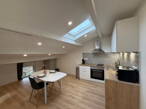 Albi Apartment | Cocon climatisé sous les combles