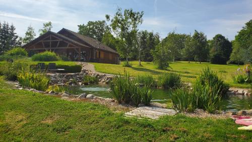 Bourbon-Lancy House | Grand Chalet