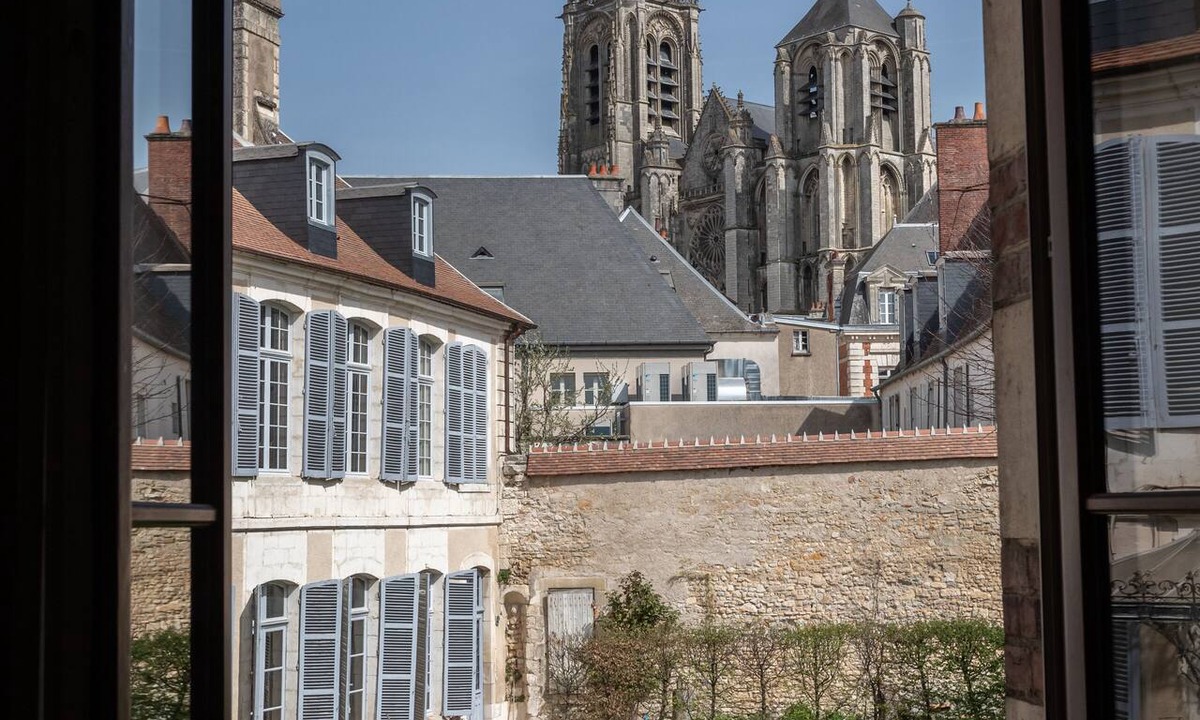 Bourges Apartment | Hôtel de Panette