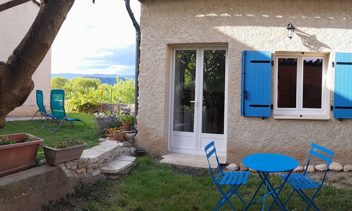 Les Mees Apartment | Independent studio (garden, TV, wifi) 2/3 persons