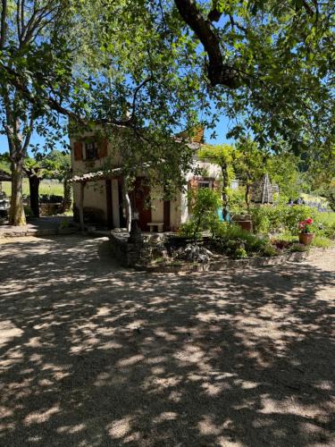 Mane House | Le Cabanon