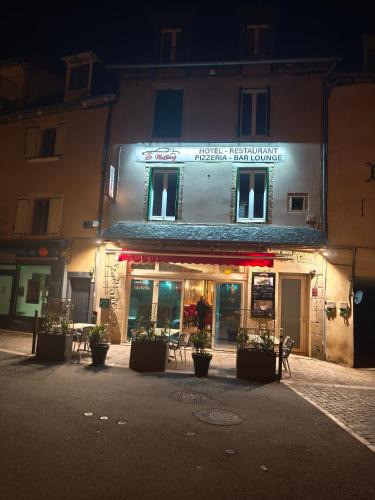 Saint-Geniez-d'Olt Hotel | Le MUSTANG