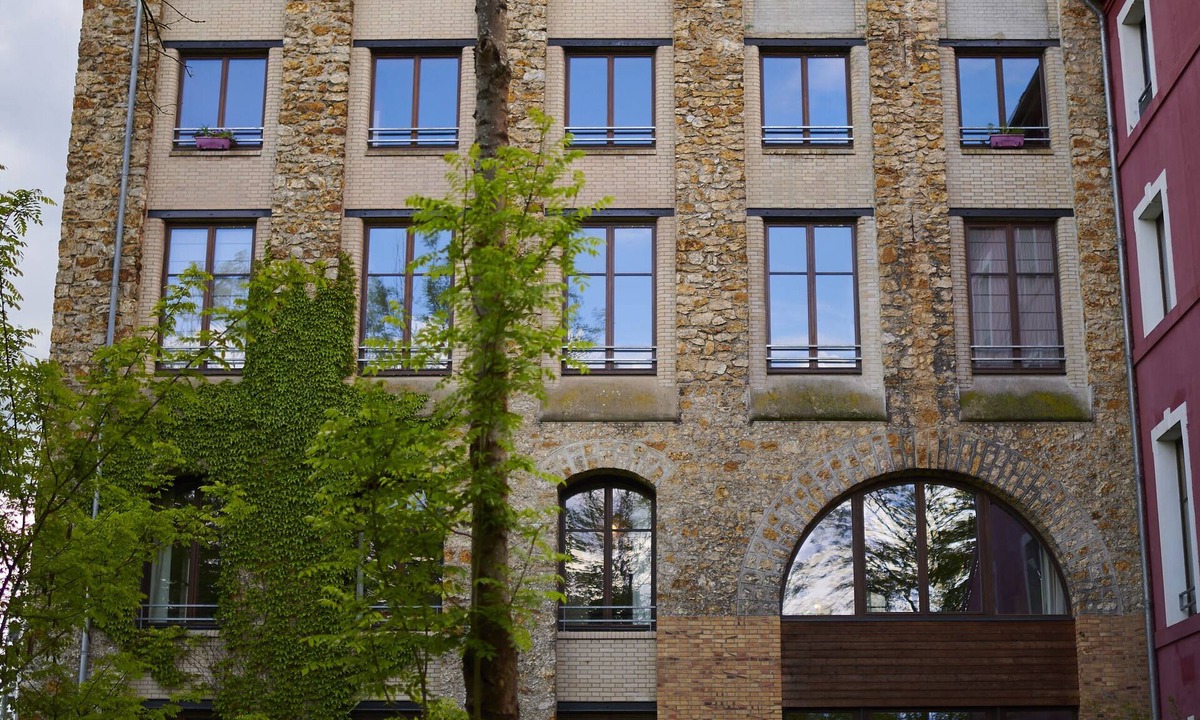 Champrosay Apartment | LOFT along the Seine