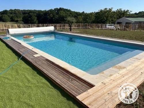 Brantome-en-Perigord House | Maison confortable avec jardin, piscine partagée et cheminée à Brantôme - FR-1-616-406