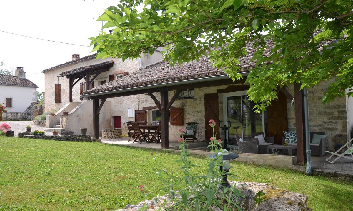 Mouillac House | Maison de Campagne Avec Piscine au Coeur des Causses du Quercy