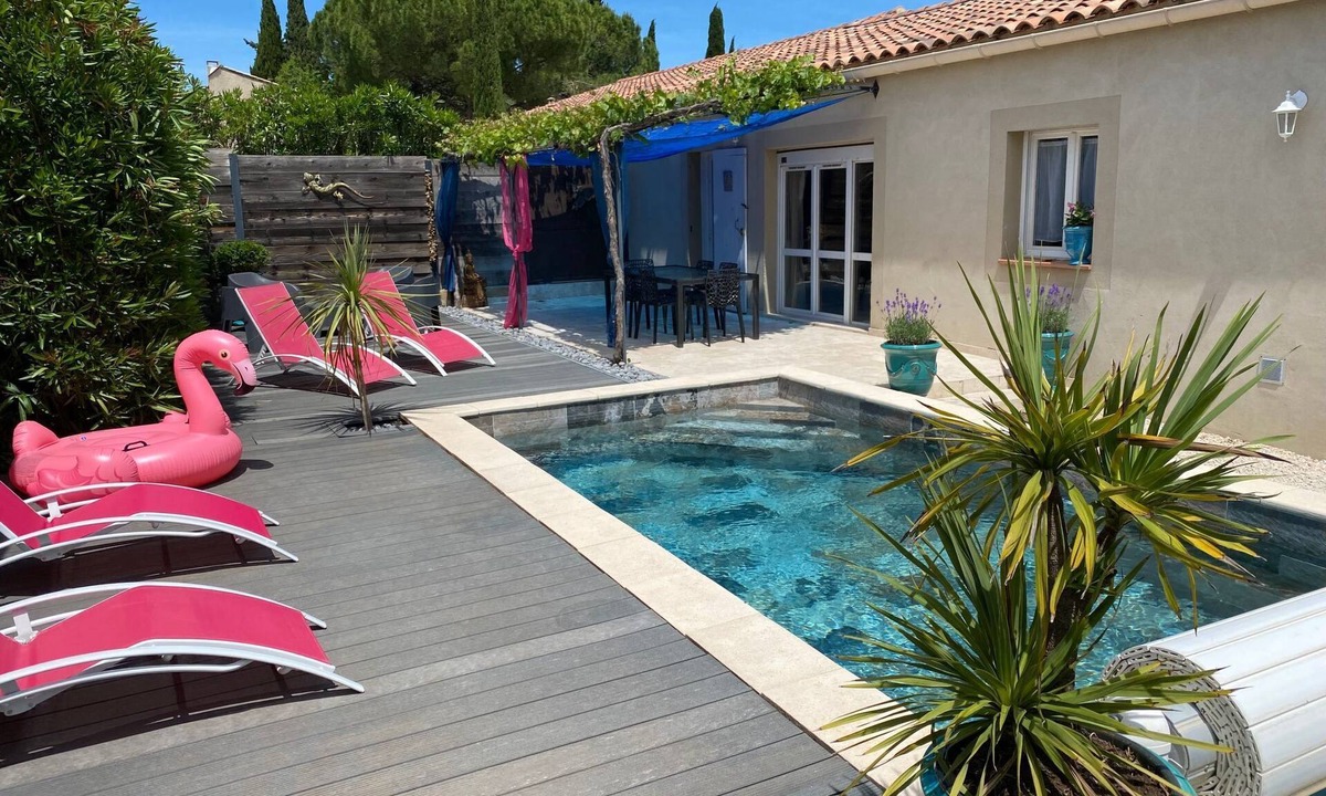 Tavel House | mit eigenem Pool by Interhome