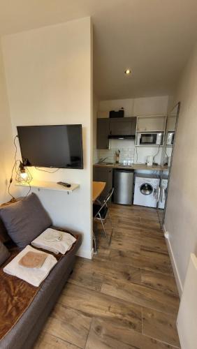 Chartres Apartment | Petit Studio quartier Cathédrale