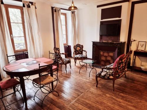 Bellac Apartment | Prestigieuse Résidence ST MARIE - N 1 - T3 avec 2 CH