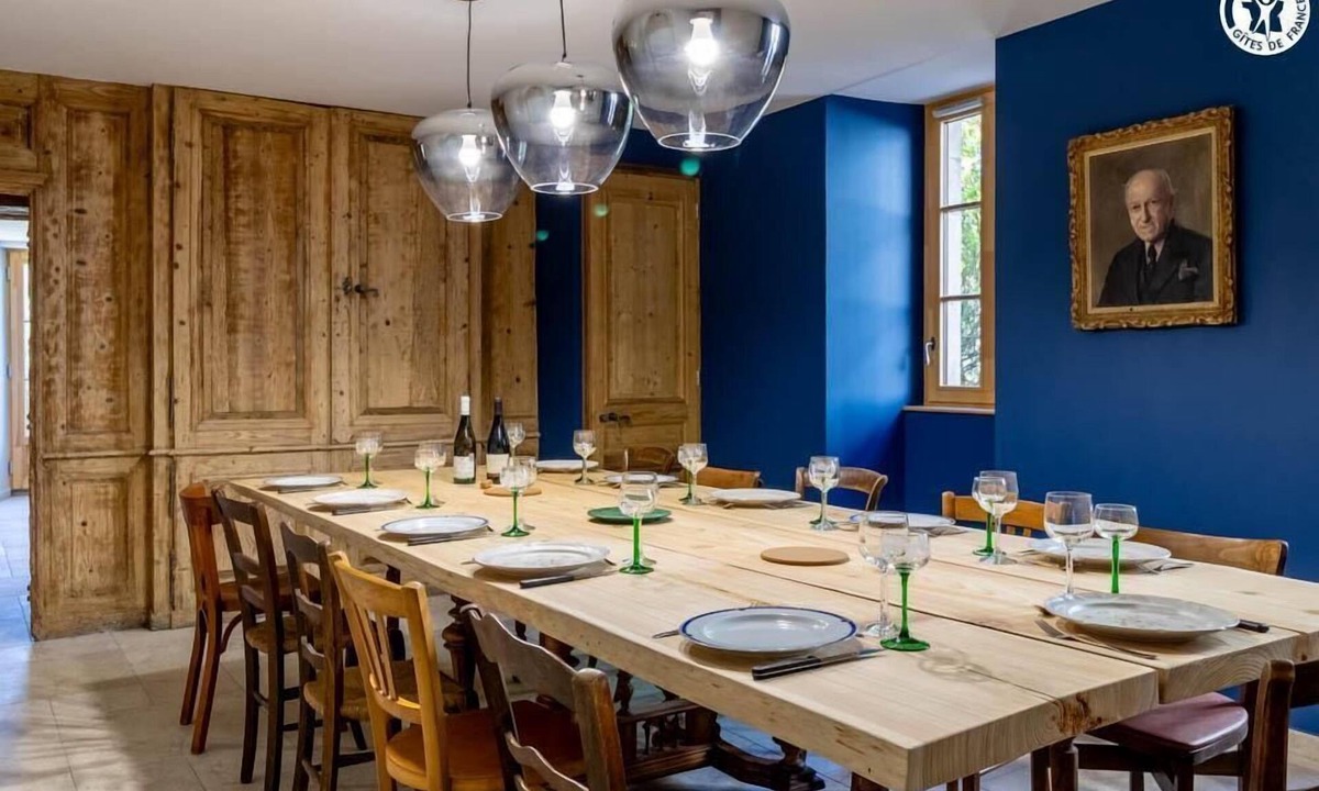 Les Echelles House | Stendhal House - Le Belvédère