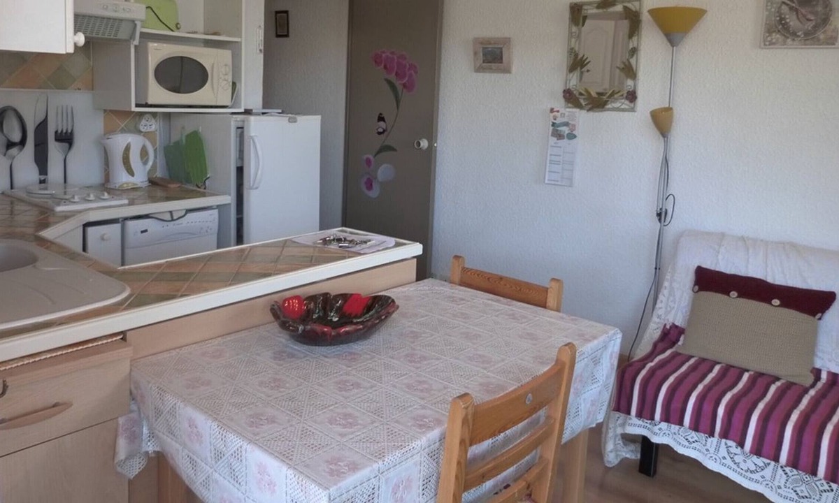 Le Sauze Apartment | Studio Enchastrayes, studio flat, 4 persons