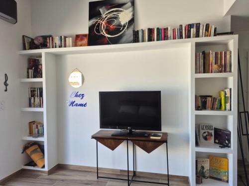 Plan-de-Cuques Apartment | Studio indépendant Chez Mame