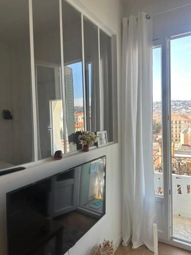 Cimiez Apartment | Studio libération