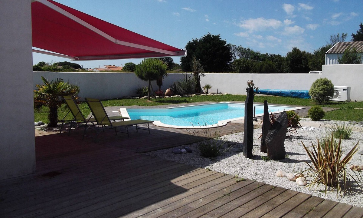 L'Echardiere Villa | Villa Oyala with heated pool, spacious and