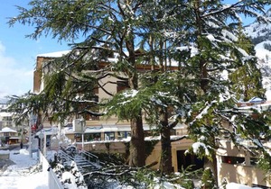 Wifi, 50m from resort center, 4th floor, balcony, parking, tv, ski locker, 26m², Brides Les Bains