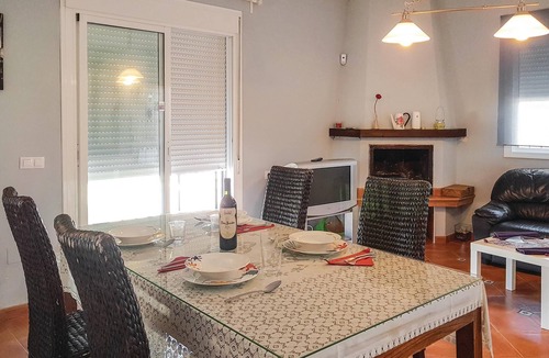 Olvera House | 3 bedroom accommodation in Olvera
