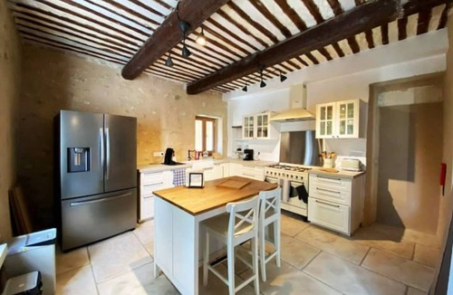 Saint-Hilaire-d'Ozilhan Other | 6 Bedroom Agritourism property in Saint-Hilaire-d'Ozilhan