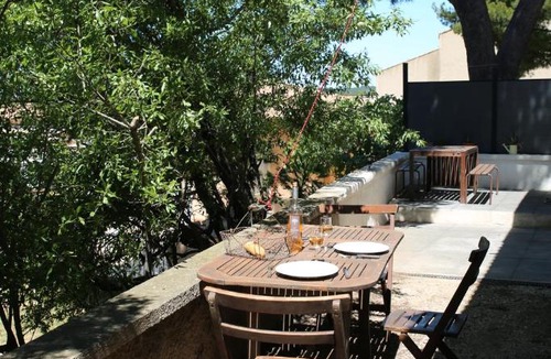 La Couronne Apartment | AMARA DOS