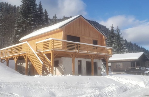 Saint-Pierre-d'Entremont Apartment | Apartment 'Le Lys Martagon' with Mountain View, Private Terrace and Wi-Fi