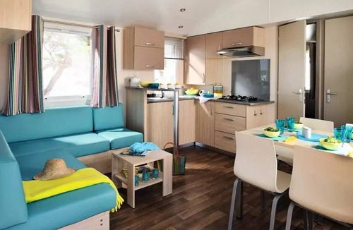 Messanges House | Apartment