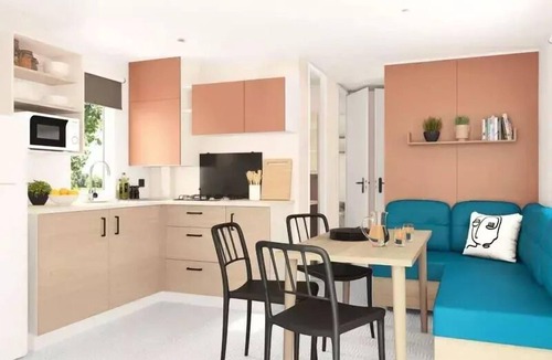 Messanges House | Apartment