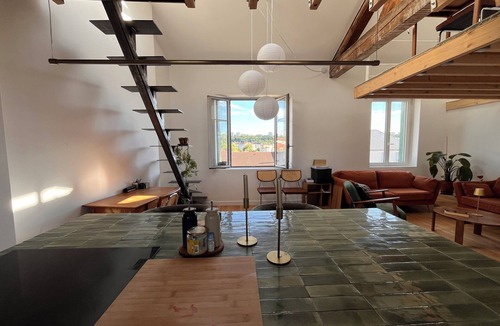 Vaise Apartment | Architect-designed loft | Bright duplex | Top floor