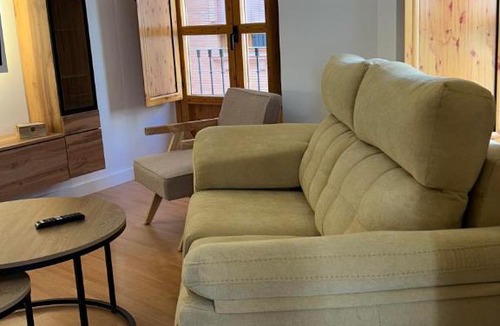 Jaen Apartment | Ataifor alojamiento, centro de Jaén, catedral a 50 metros, wifi, aire acondicionado