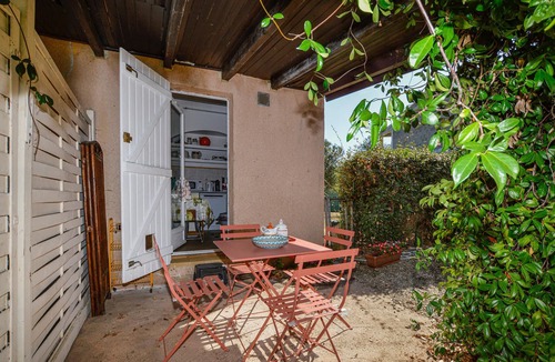 Venzolasca House | Beach front home in Venzolasca with WiFi