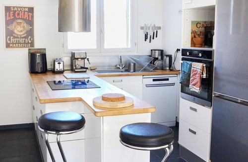 Mezos House | Beautiful, fully-equipped family home