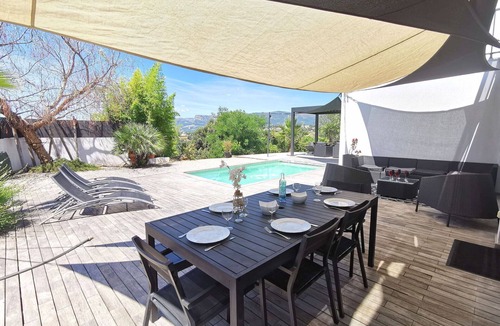 Saint Pierre de Feric Villa | Beautiful private villa for 8 guests with WIFI, A/C, private pool, TV and terrace