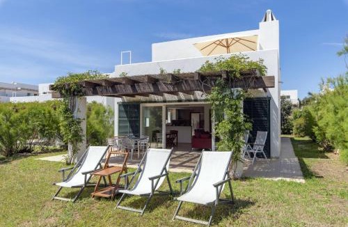 Biniancolla Villa | Biniancolla Iris