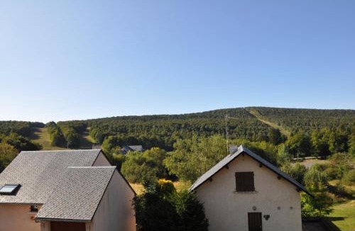 Prades-d'Aubrac House | Brameloup