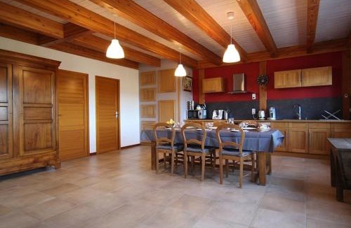 Tence House | Chalet De Crouzillac