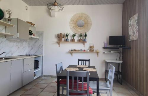 Urcuray Apartment | Charmant logement proche mer et montagne