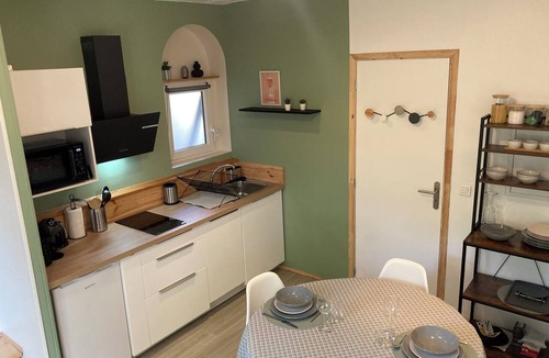 Montech House | Charming Accommodations in Downtown Montech