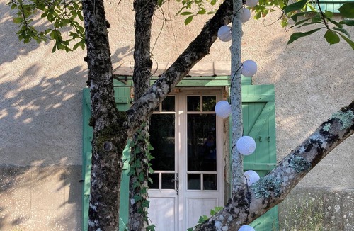 Montech House | Charming Accommodations in Downtown Montech