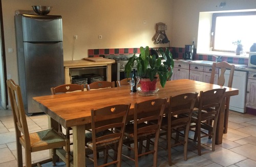Festigny House | Charming cottage, classified 4 *, spacious, comfortable, for 20 people