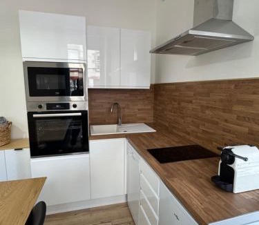 Mayenne Apartment | Cosy et Accessible - Studio neuf en centre-ville