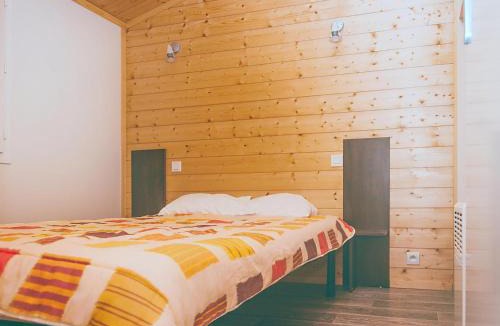 Monclar-de-Quercy House | Cottage with Heated Pool in Monclar
