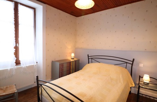 Sainte-Eulalie Cottage | Gite Sainte-Eulalie, 5 bedrooms, 9 persons