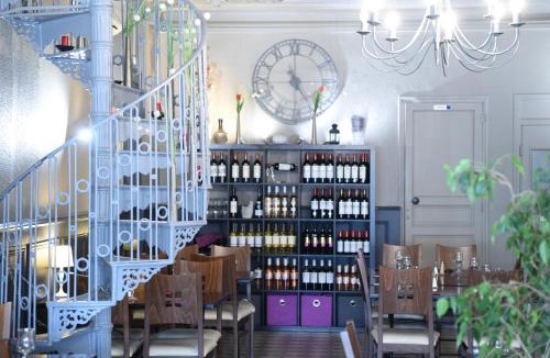 Carbon-Blanc Hotel | Hôtel Le Juliano