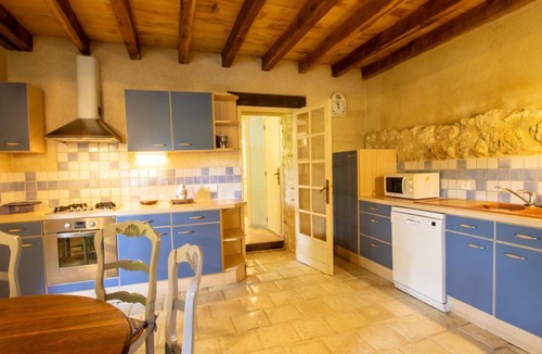 Conne-de-Labarde Cottage | Historic mill in Périgord with private garden, pets allowed