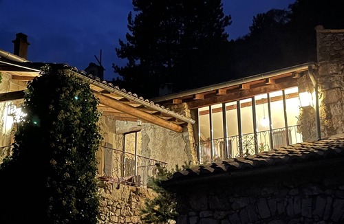 Saint-Ferreol-Trente-Pas House | Holiday Home 'Mas De Charme - Les Angelettes' with Mountain View, Pool and Wi-Fi