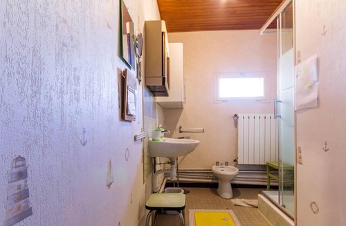 Moraches House | Homerez - Elegant house in Moraches with secure garden and barbecue