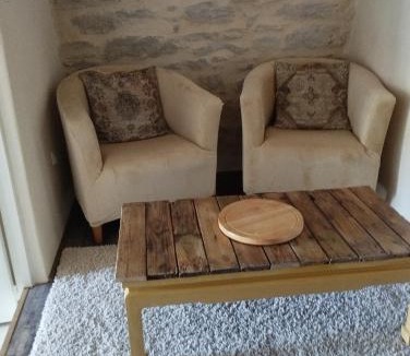 Pradines Bed & Breakfast | Iglesias Emmanuelle