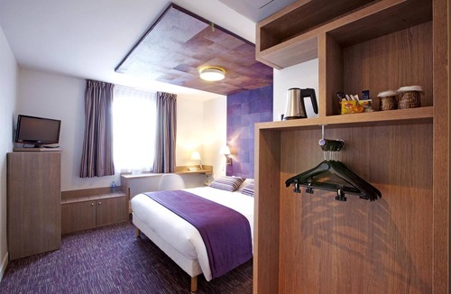 Bourg-les-Valence Hotel | Kyriad Valence Nord