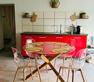 Montils House | L entre deux charentes